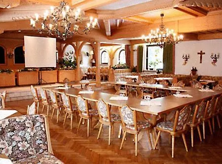 Hotel Rhoenhof Oberleichtersbach