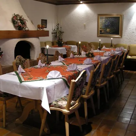 Hotel Rhoenhof 3*