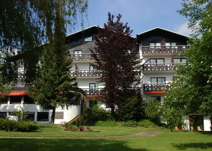Hotel Rhoenhof Oberleichtersbach